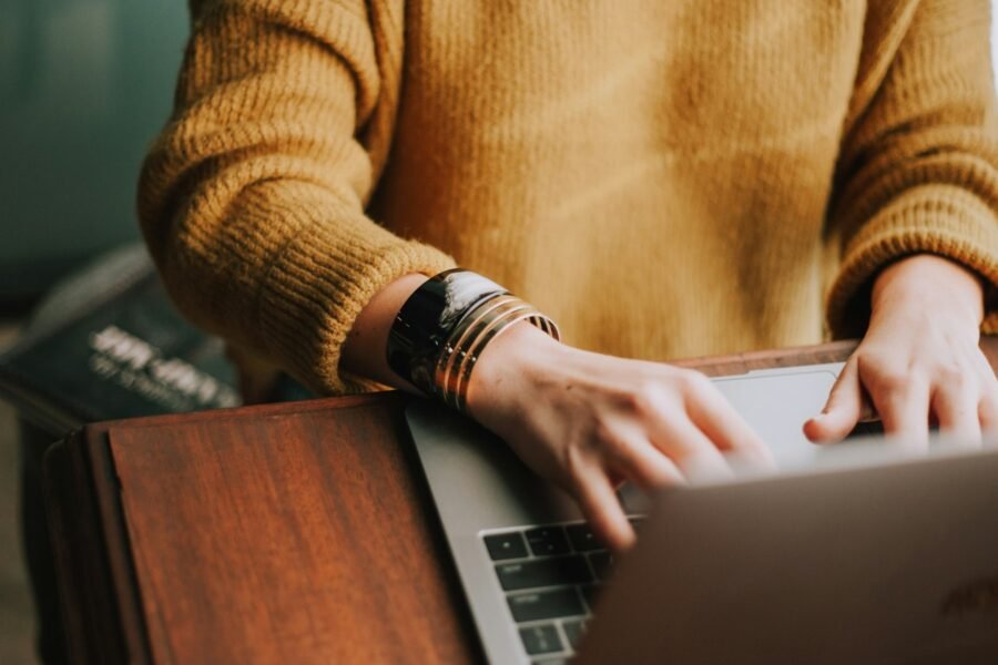 Best Digital Publishing Platforms Compared: WordPress, Ghost, Substack & More