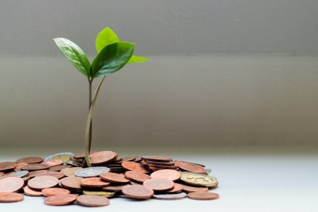 How Much Should You Have in an Emergency Fund?