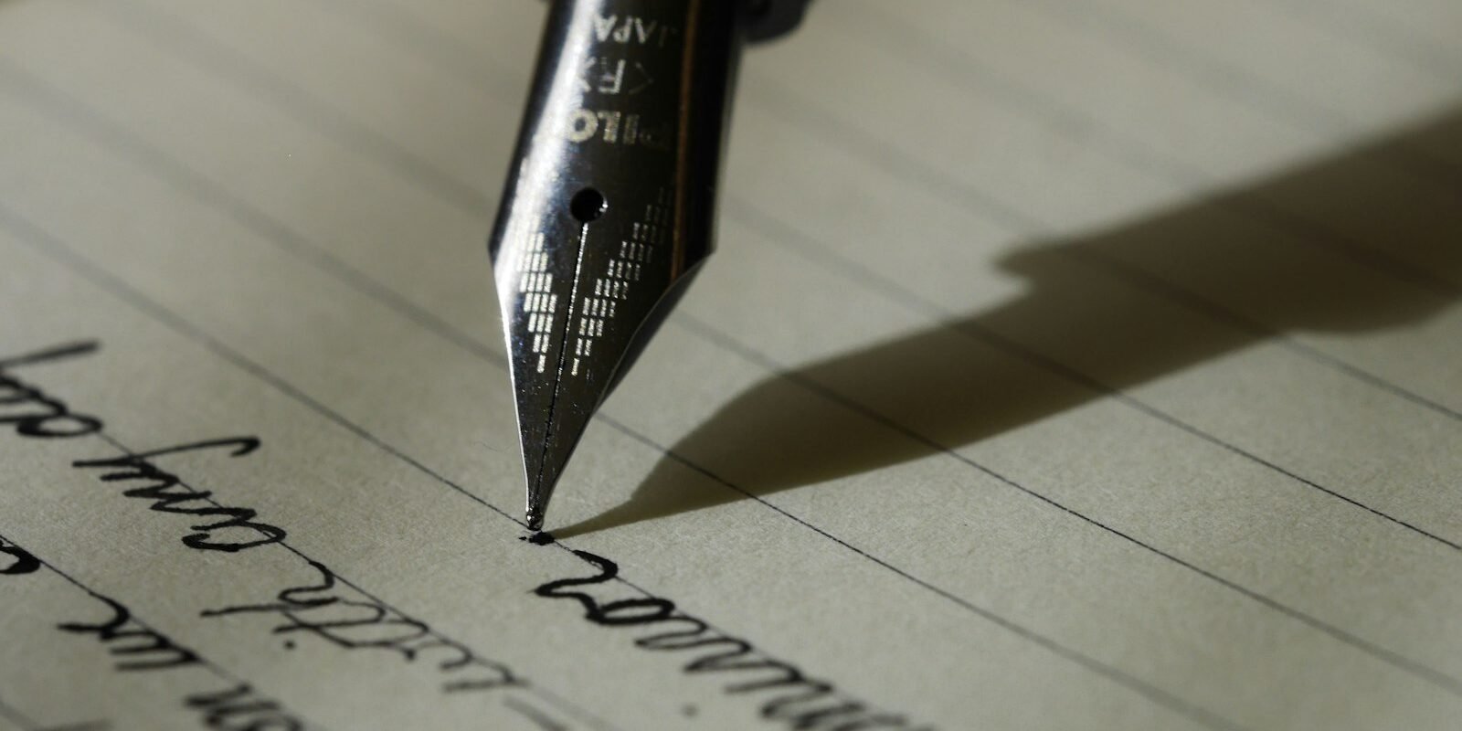 How to Write a Business Plan: A Simple Template for Beginners