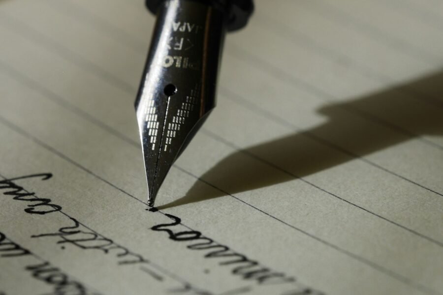 How to Write a Business Plan: A Simple Template for Beginners