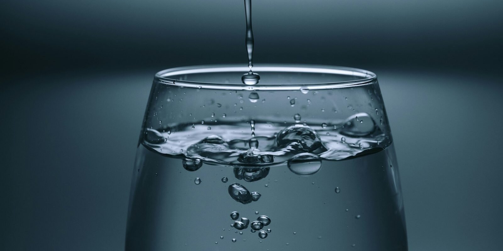 How Much Water Should You Drink a Day? What the Science Says