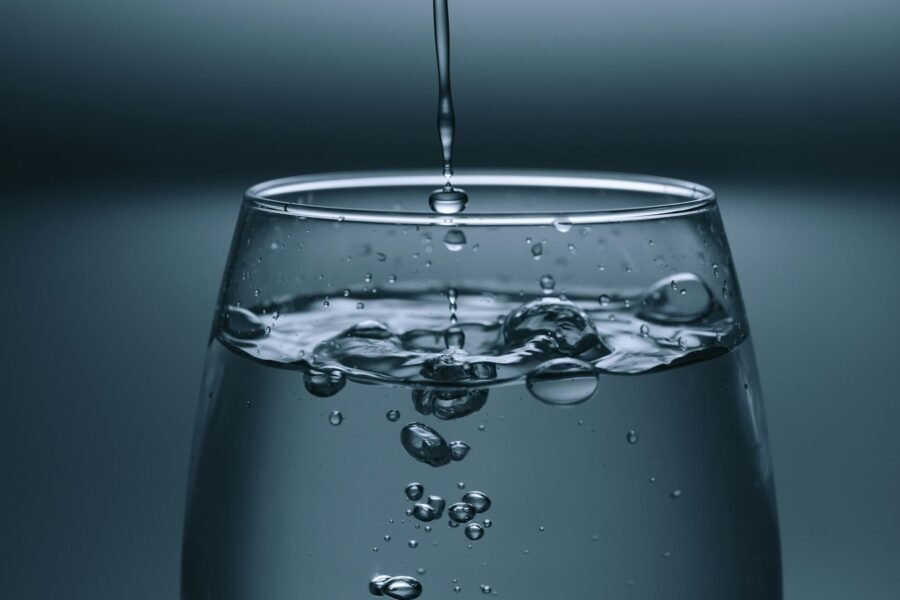 How Much Water Should You Drink a Day? What the Science Says