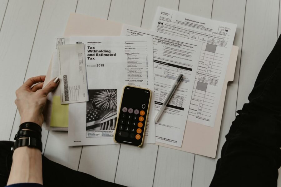 How to Create a Monthly Budget That Actually Works